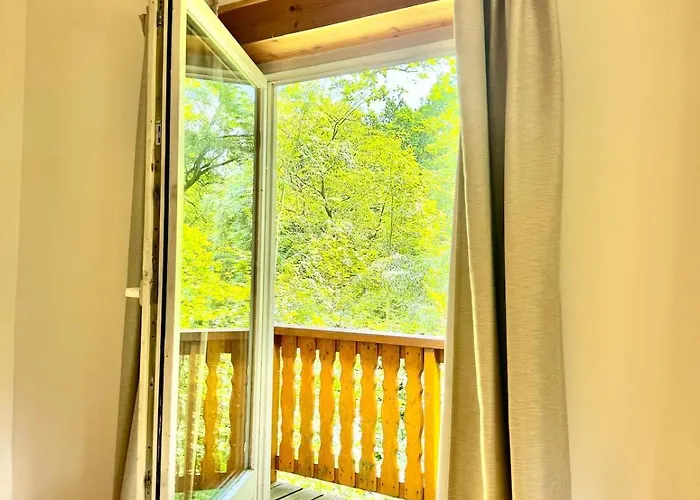 House At Jenischpark Apartment
